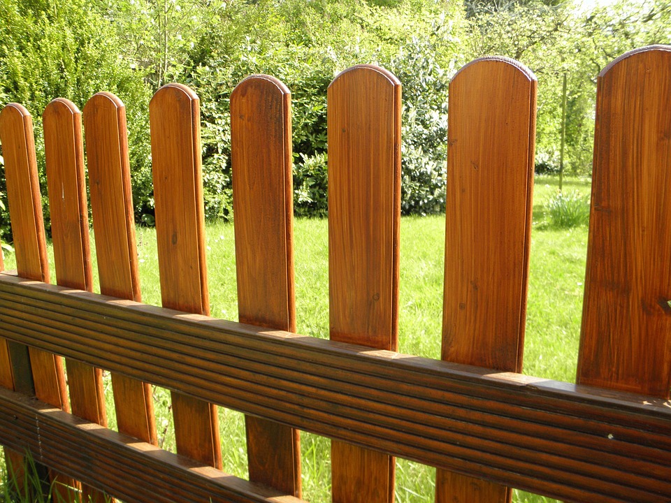 garden fence 326616 960 720